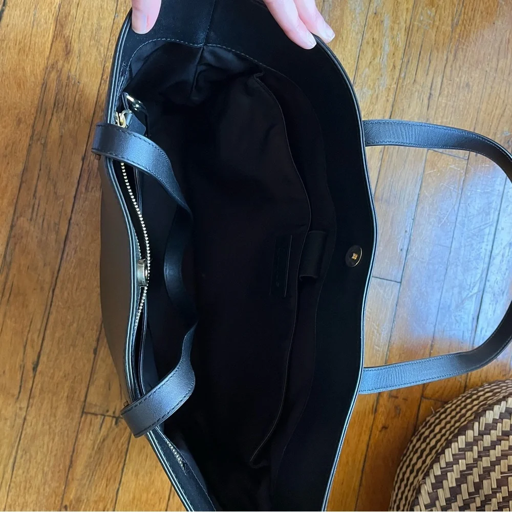 Quince Italian Leather Tote - Picture 4 of 7